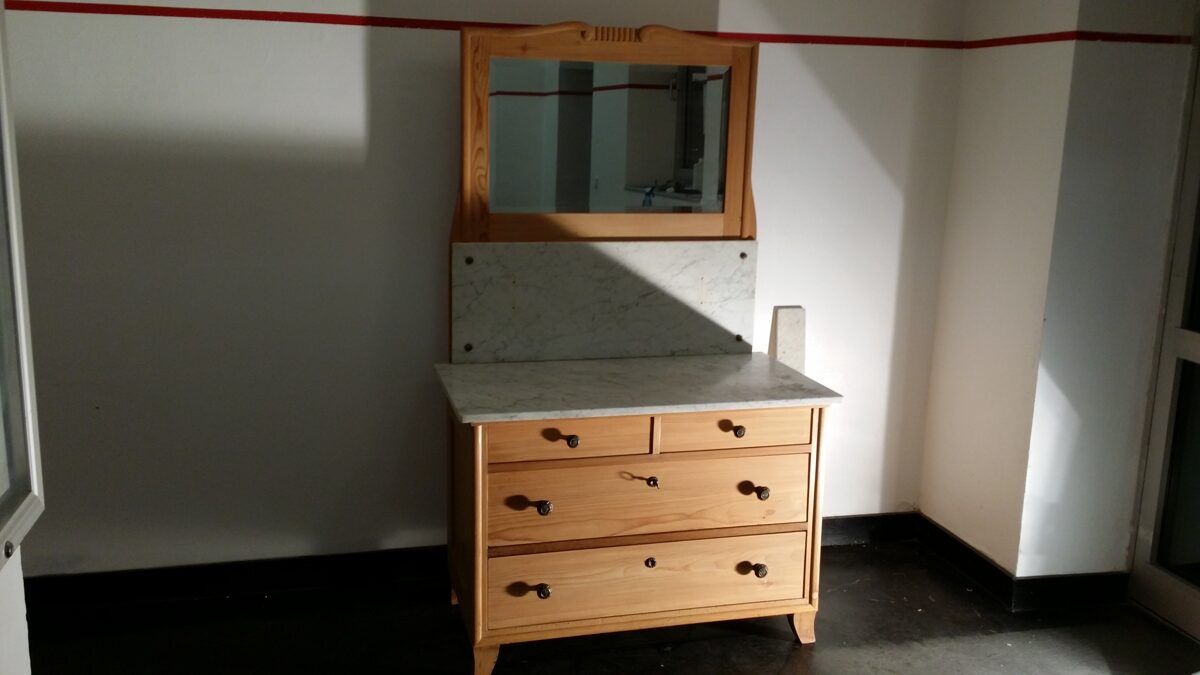 Kommode - ANTIQUITÄTEN - Back In Time Möbel, Vintage, Modern, Klassisch