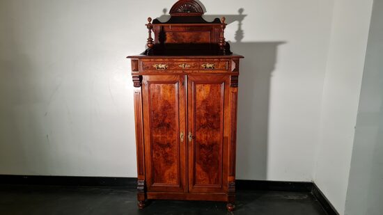 Vertiko