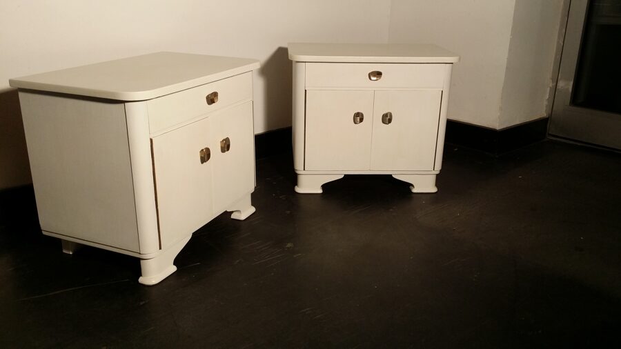 Nachtschrank