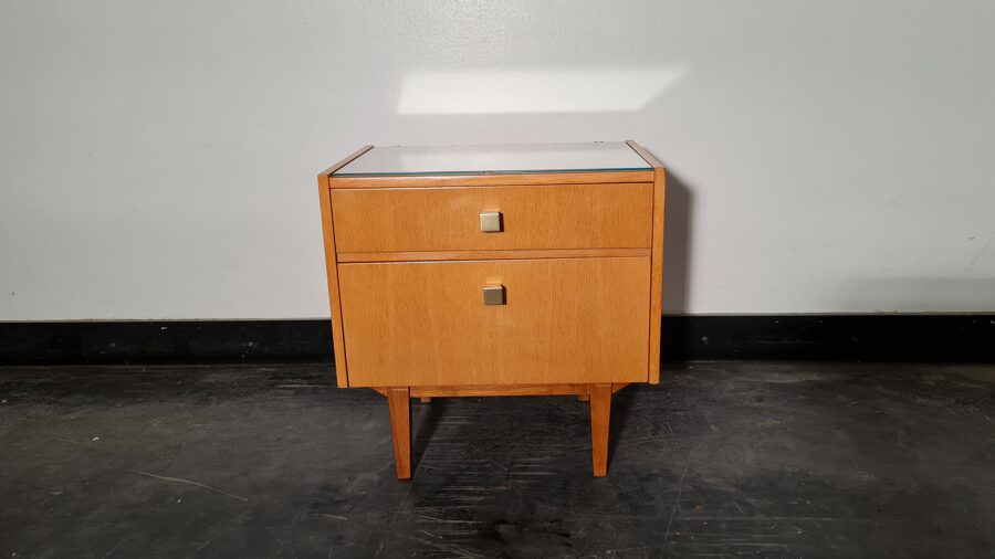 Nachtschrank